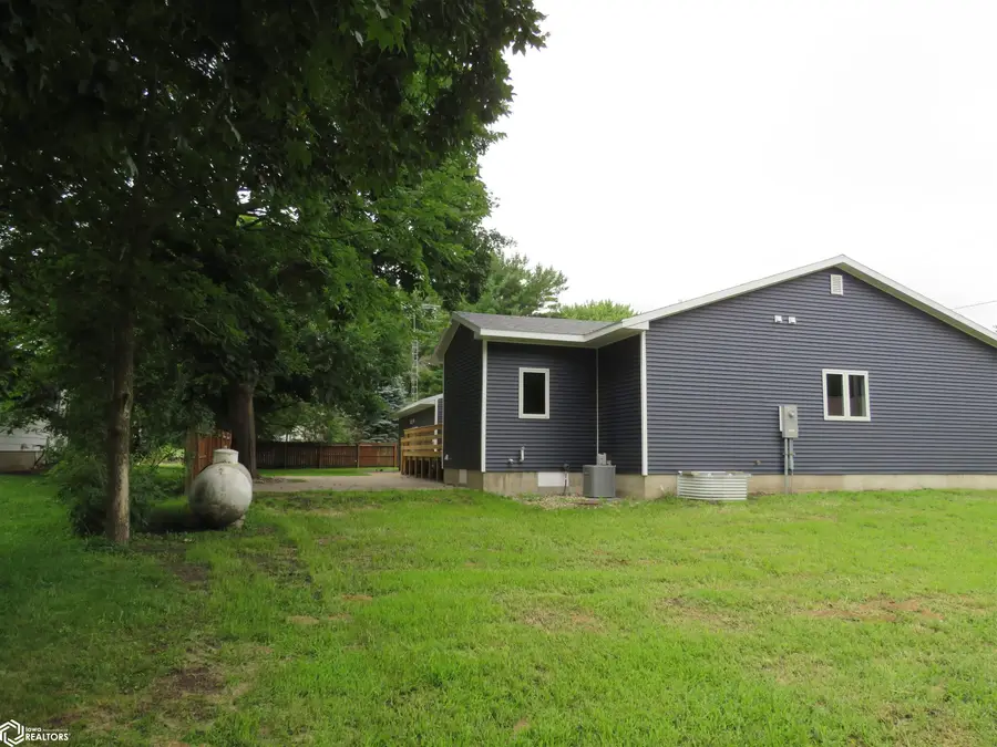 102 N Market Street, Rock Falls, IA 50467 - #3