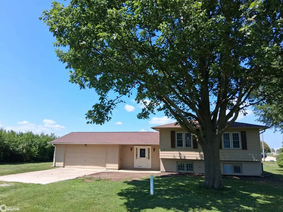 107 College View Lane, Marshalltown, IA 50158 - #3