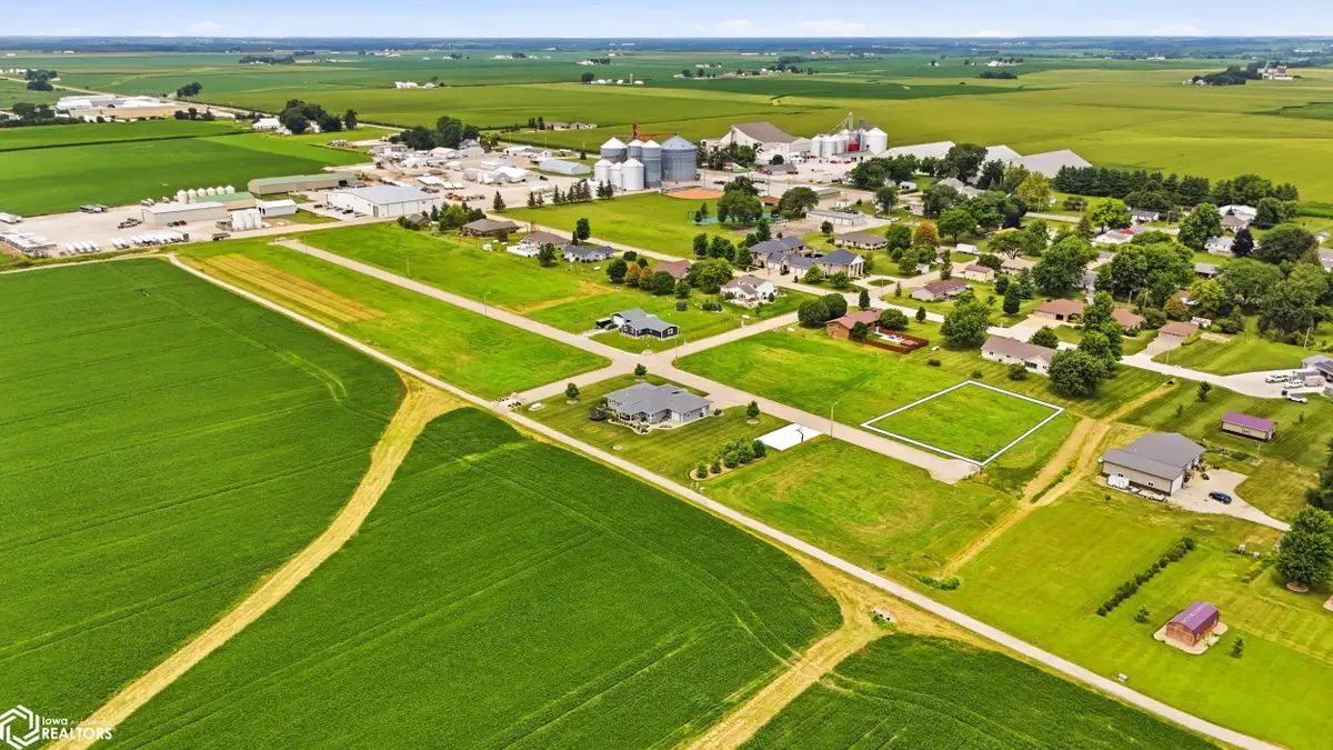39 S 4th Street, Houghton, IA 52631 - #1