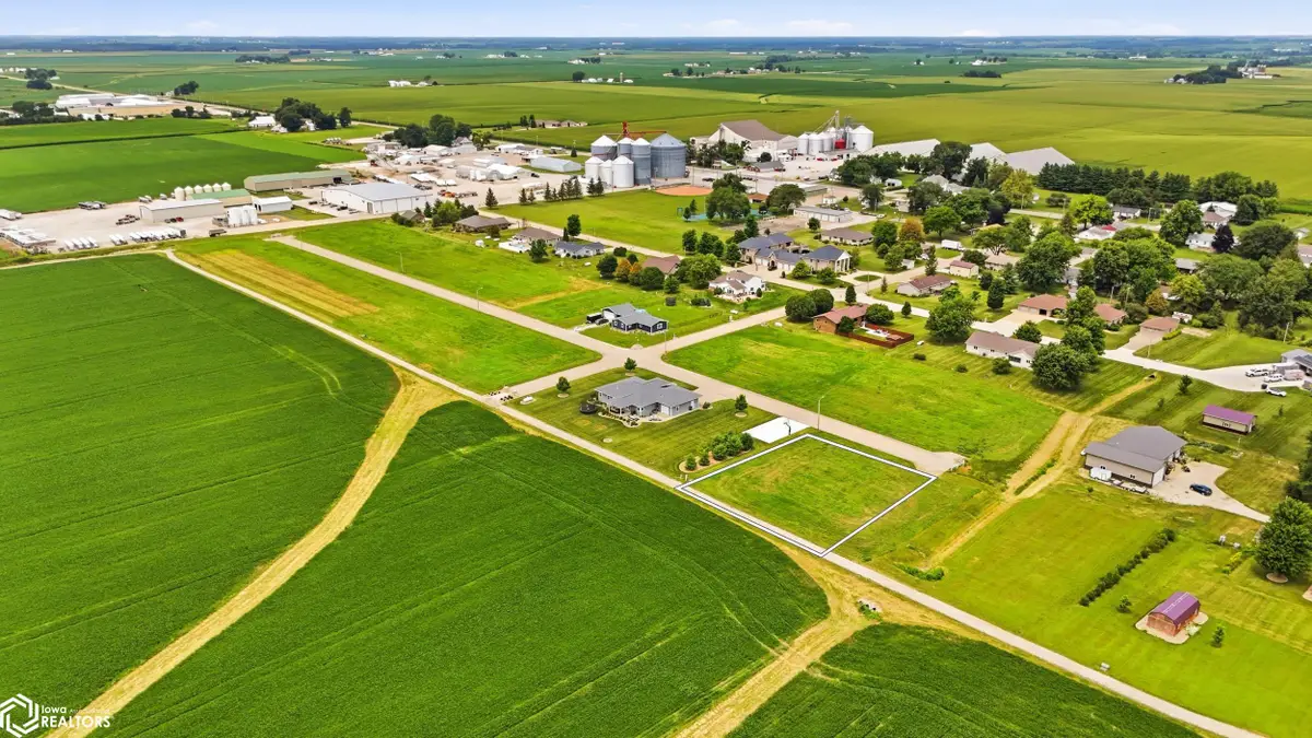 40 S 4th Street, Houghton, IA 52631 - #1