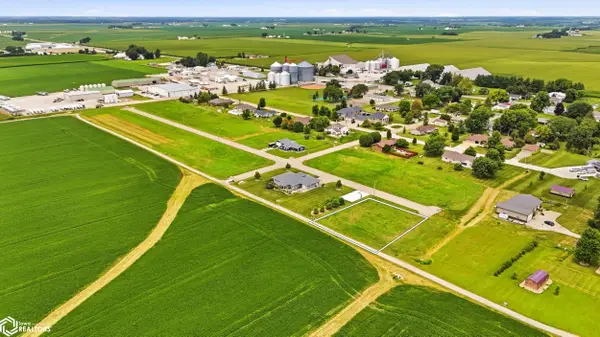 40 S 4th Street, Houghton, IA 52631