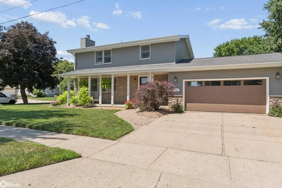658 S Illinois Avenue, Mason City, IA 50401 - #2