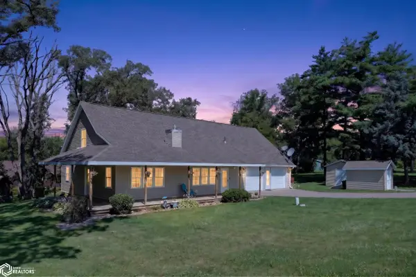 2178 C Avenue, Garwin, IA 50632