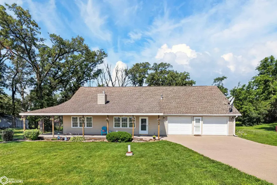 2178 C Avenue, Garwin, IA 50632 - #2