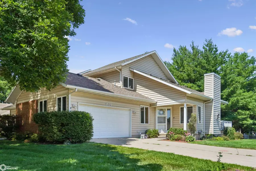 1535 Castlegar Court, Pleasant Hill, IA 50327 - #2