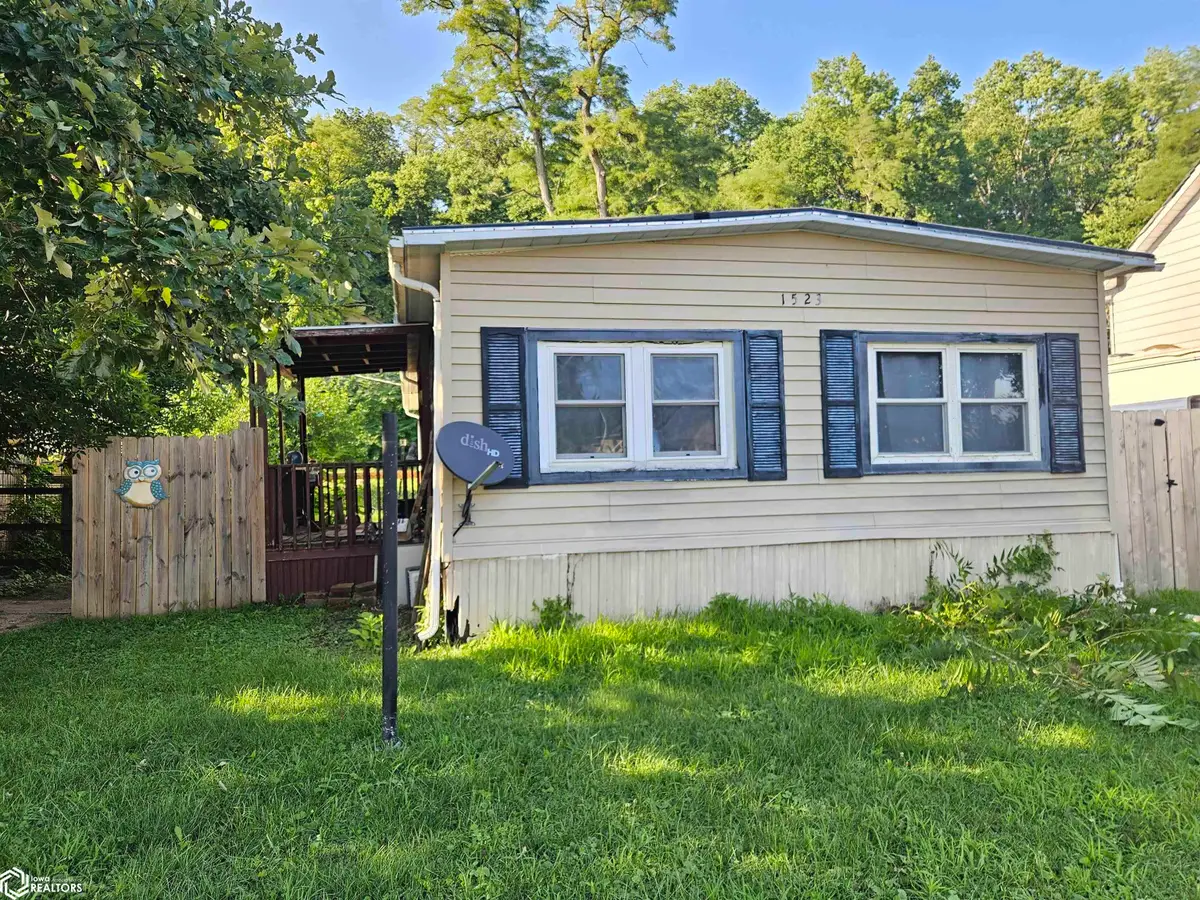 1523 Avenue B, Fort Madison, IA 52627 - #1