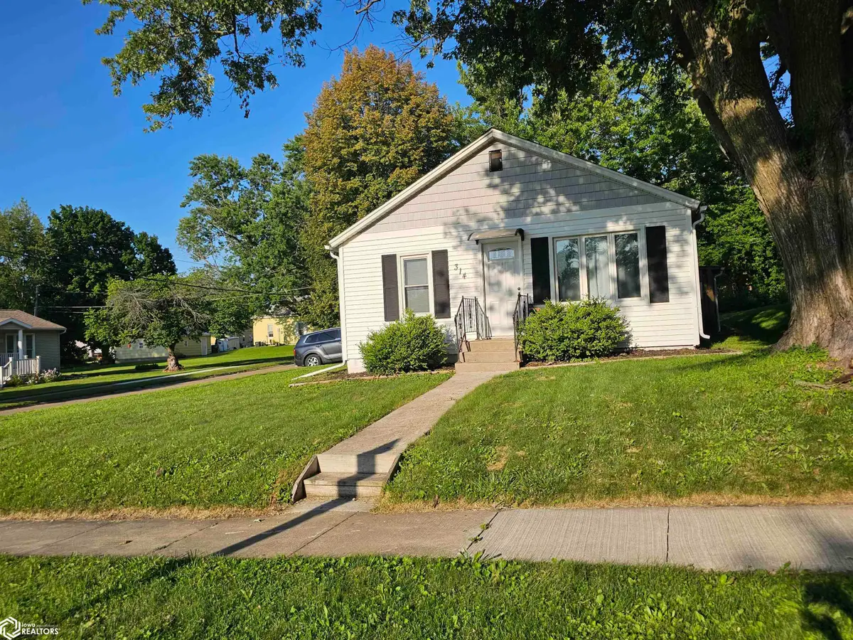 314 N Pine, New London, IA 52645 - #1