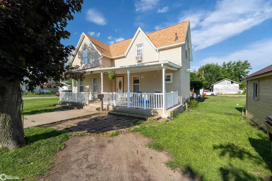 416 Oswego Street, Tama, IA 52339 - #2