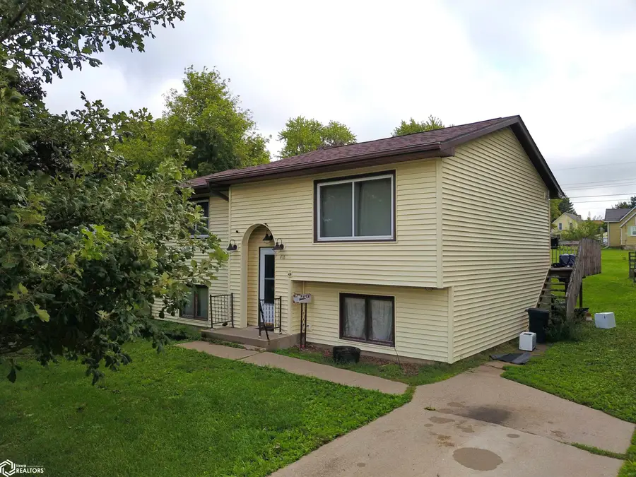 416 Spring Street, Grinnell, IA 50112 - #3