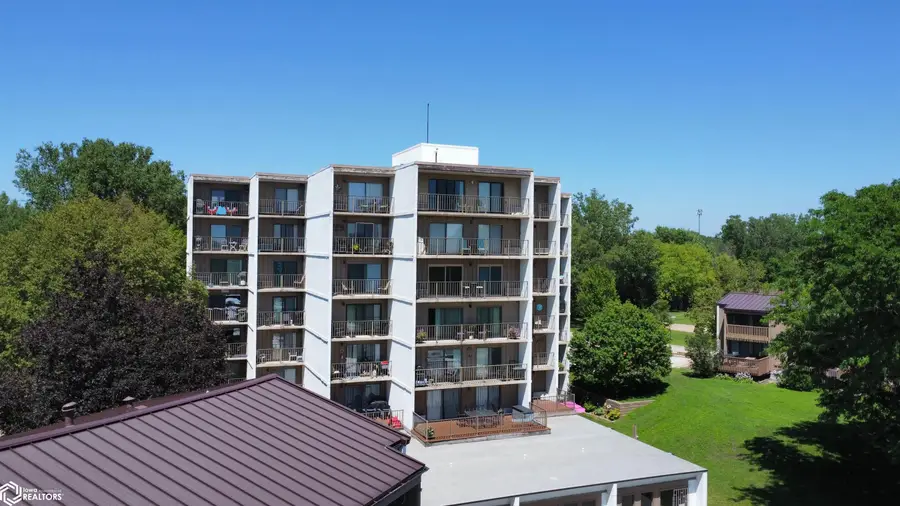 2700 N Shore Drive #405, Clear Lake, IA 50428 - #2