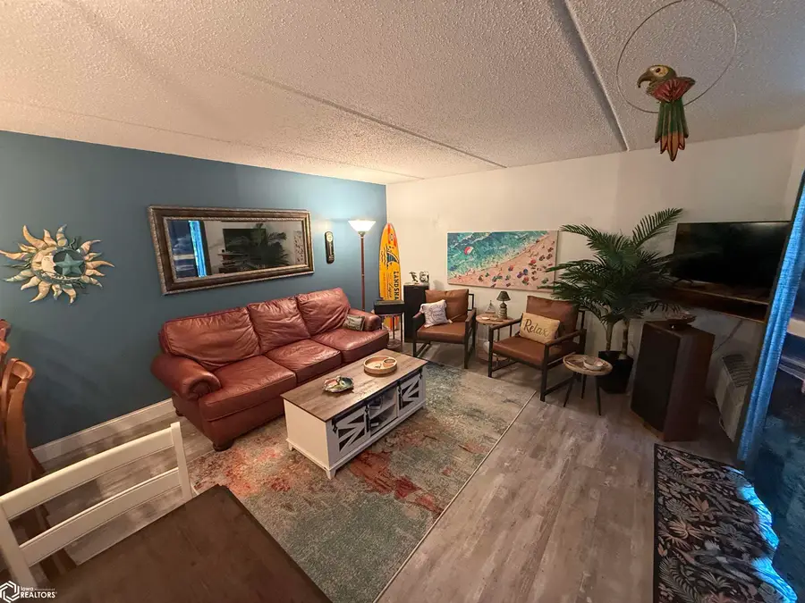 2700 N Shore Drive #405, Clear Lake, IA 50428 - #3