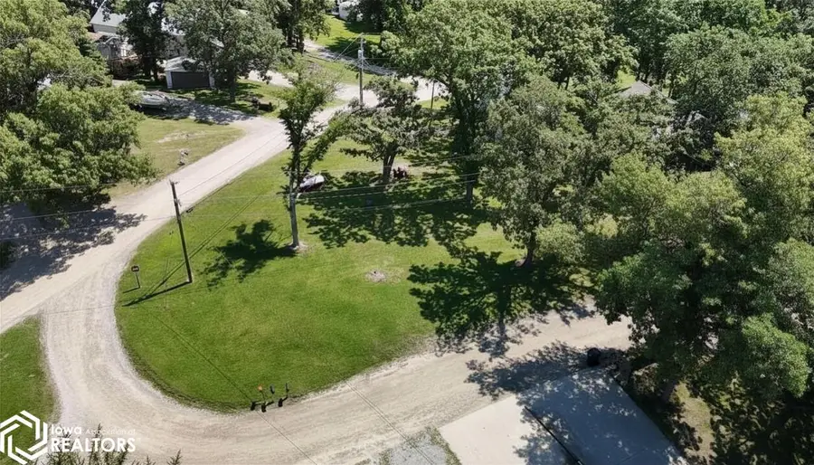103 North Drive, Montezuma, IA 50171 - #3