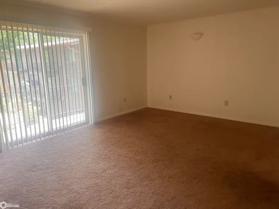 408 N D Unit 3g Street #3G, Fairfield, IA 52556 - #2