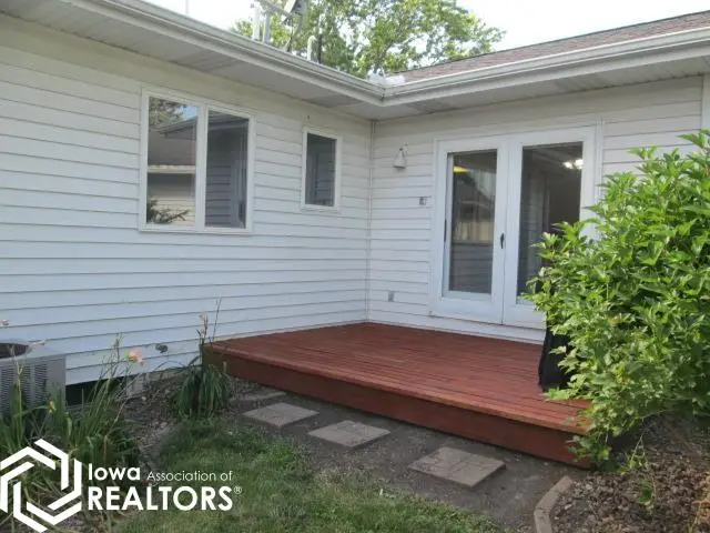 319 1st Street Ne, Clarion, IA 50525 - #2