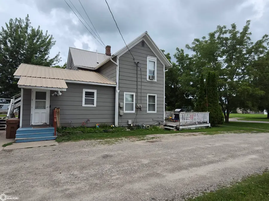 1110 Hamilton Avenue, Grinnell, IA 50112 - #2