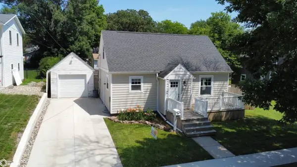 206 N 9th Street, Clear Lake, IA 50428