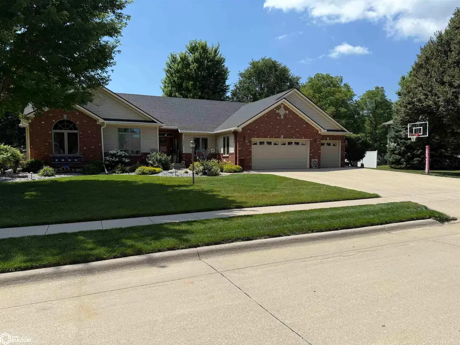 2331 Forest Street, Carroll, IA 51401 - #2