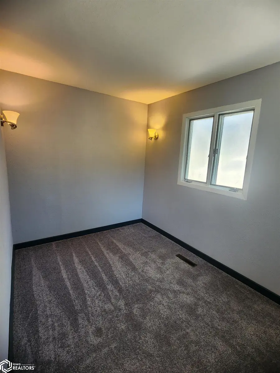 506 Moorehead Street, Ida Grove, IA 51445 - #3