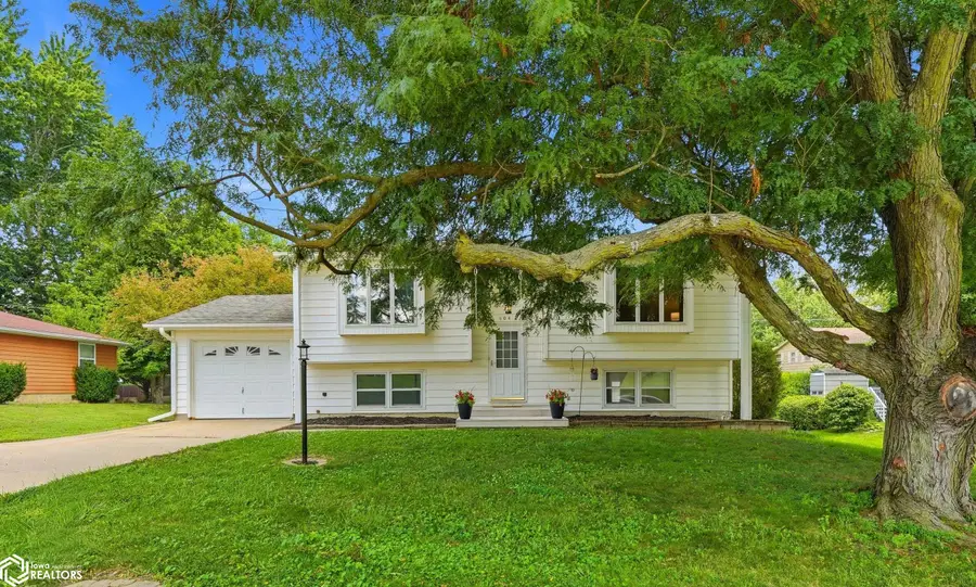 604 S Adams Street, Mount Pleasant, IA 52641 - #2