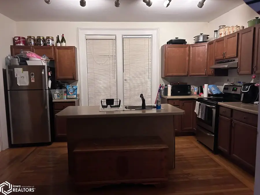200 E Briggs, Fairfield, IA 52556 - #3