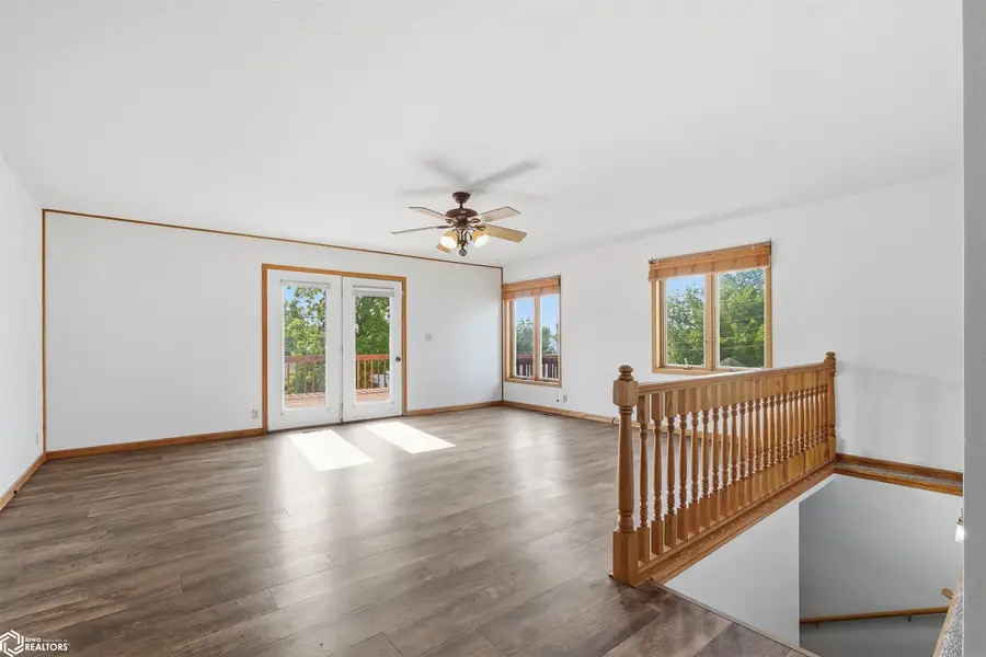1102 Siegel Street, Tama, IA 52339 - #3