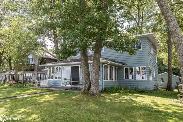3822 240th Street, Clear Lake, IA 50428