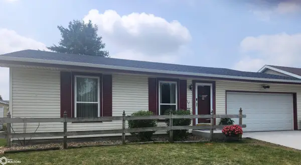 810 Crestview Drive, Webster City, IA 50595