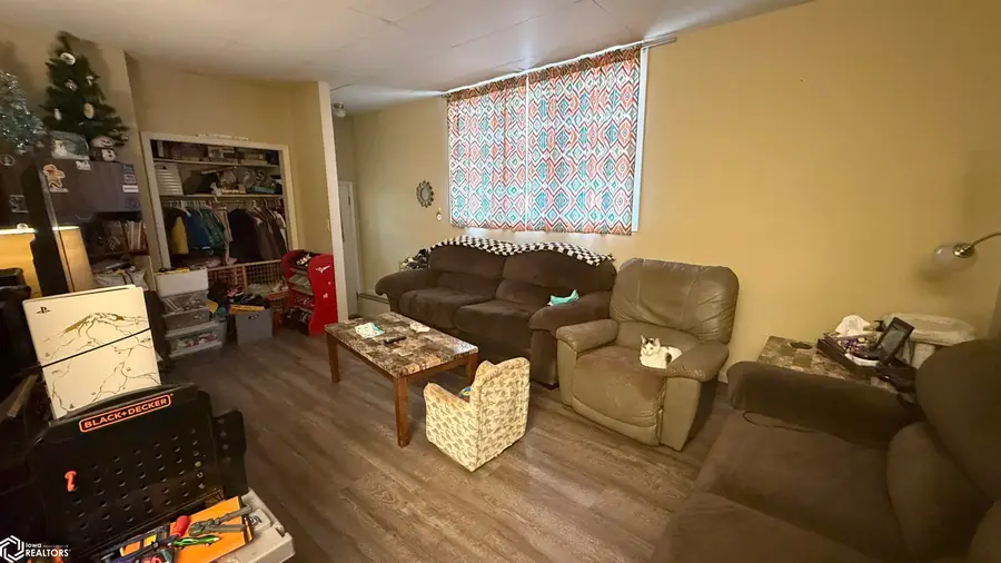 402 7th Street Se, Mason City, IA 50401 - #2