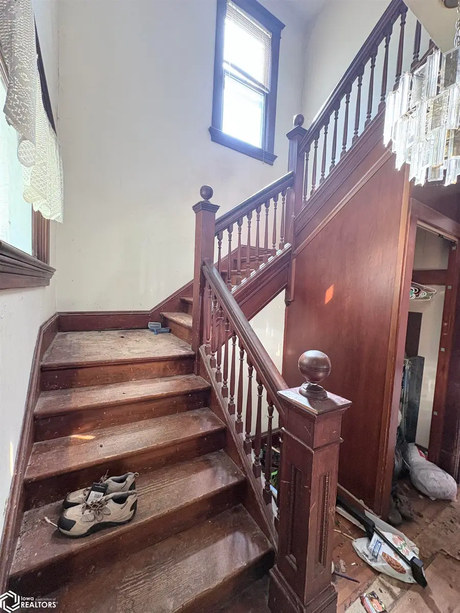 556 Chester Avenue, Ottumwa, IA 52501 - #3