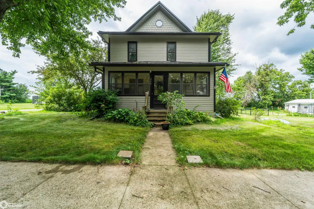 315 S Pine Street, Zearing, IA 50278 - #1