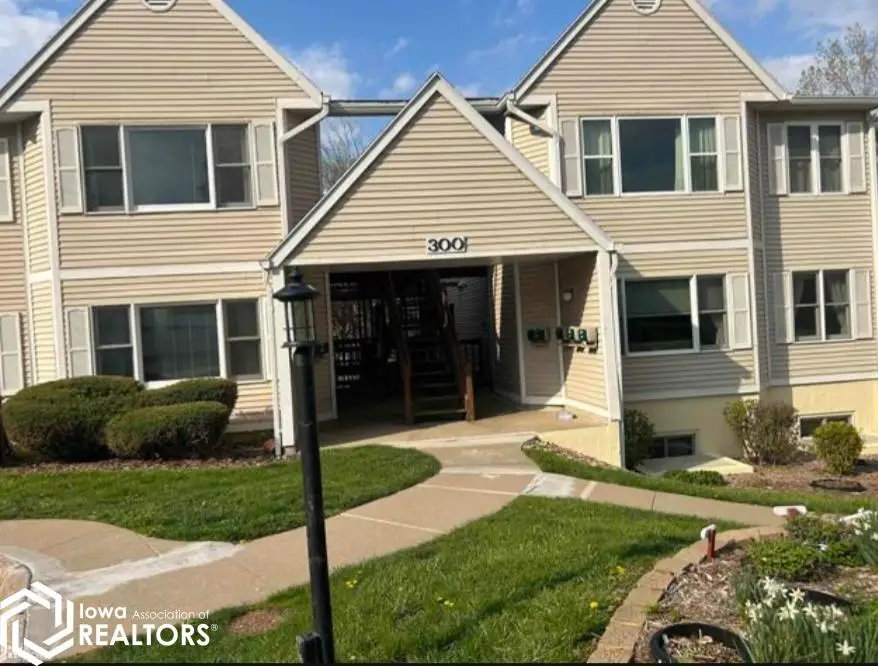 701 E Lowe #323 #323, Fairfield, IA 52556 - #1