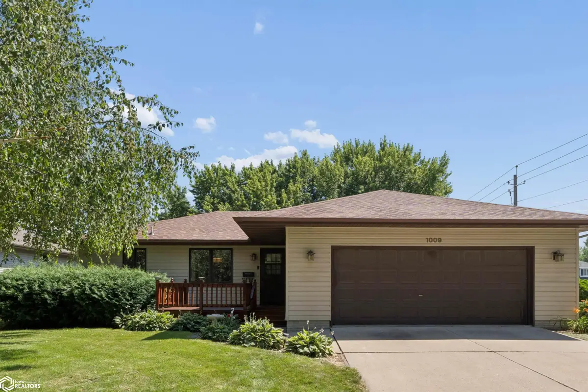 1009 15th Street Se, Mason City, IA 50401 - #1
