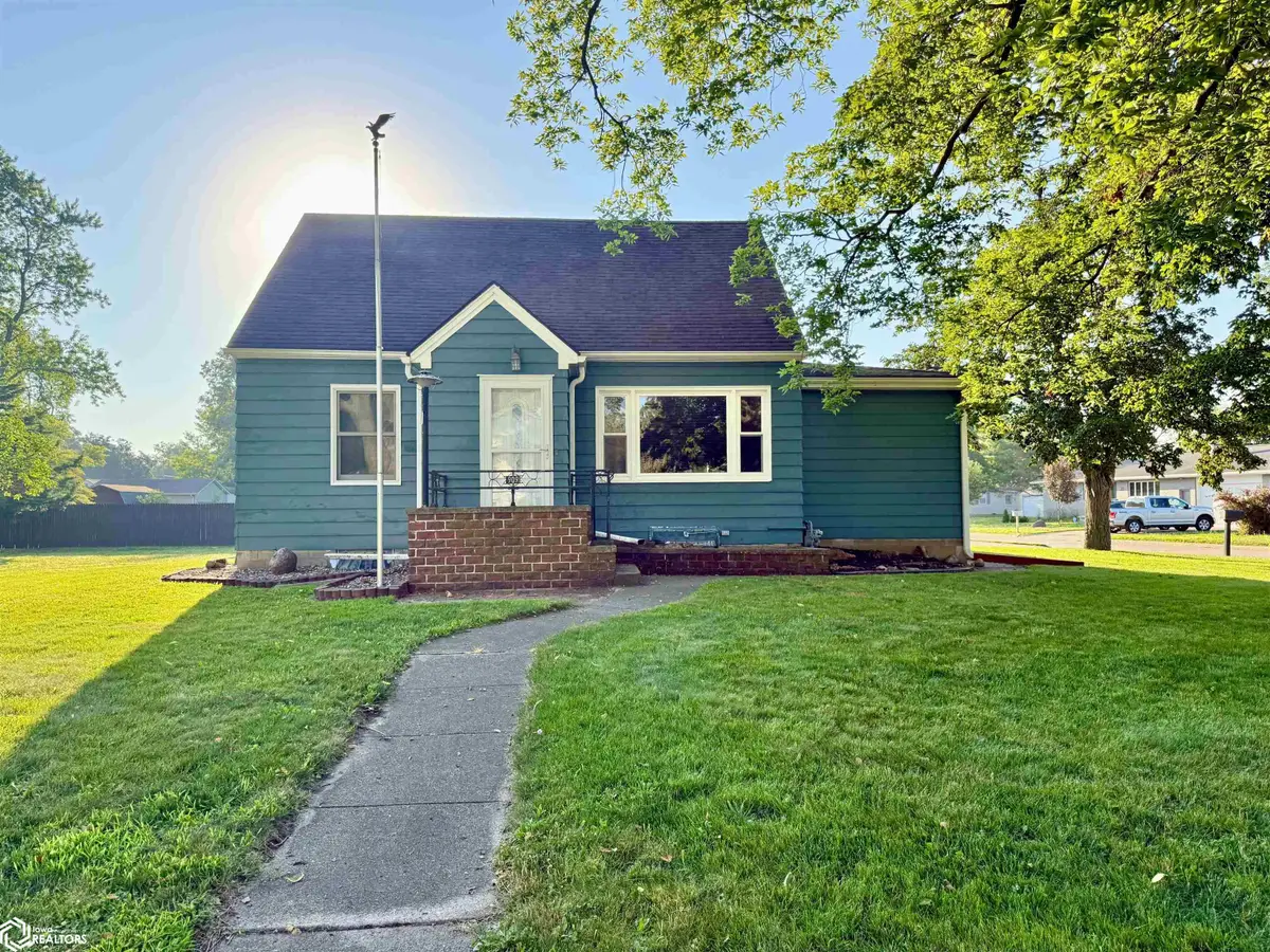 909 S Chestnut Street, Jefferson, IA 50129 - #1