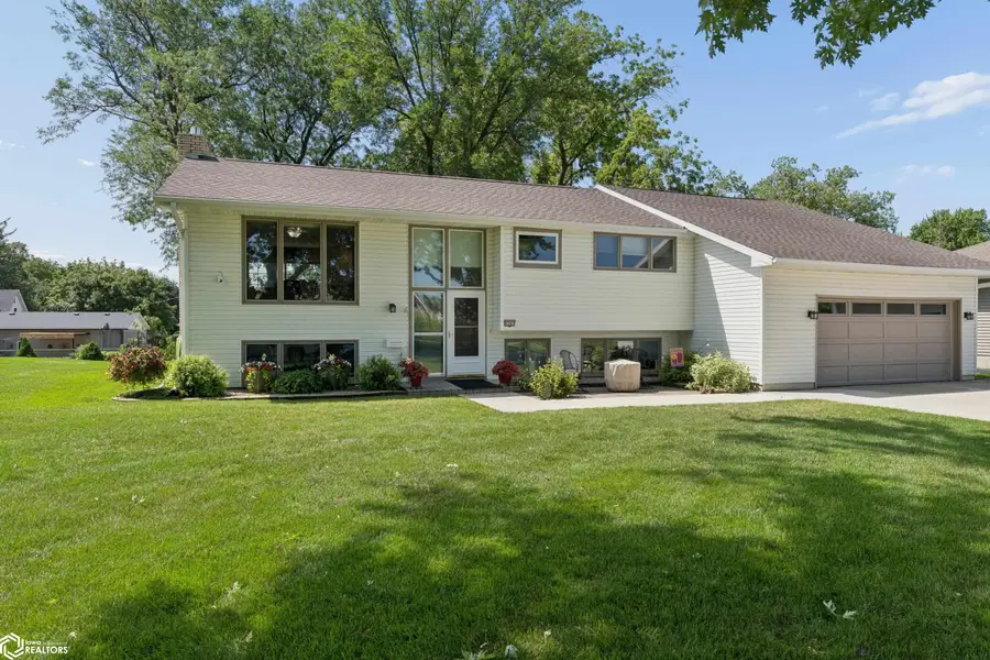 1703 1st Ave N, Clear Lake, IA 50428 - #2