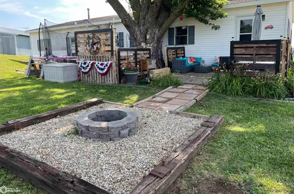 1846 Luther Circle, Creston, IA 50801