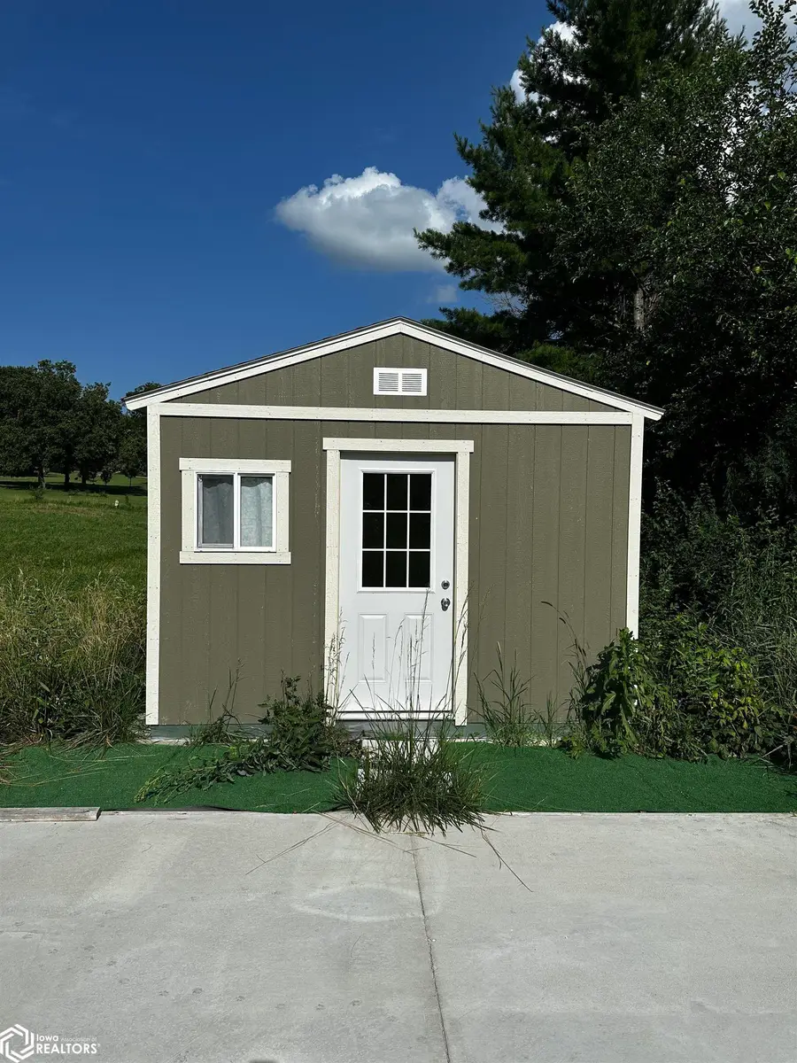 1470 Winterset Drive, Shenandoah, IA 51601 - #2