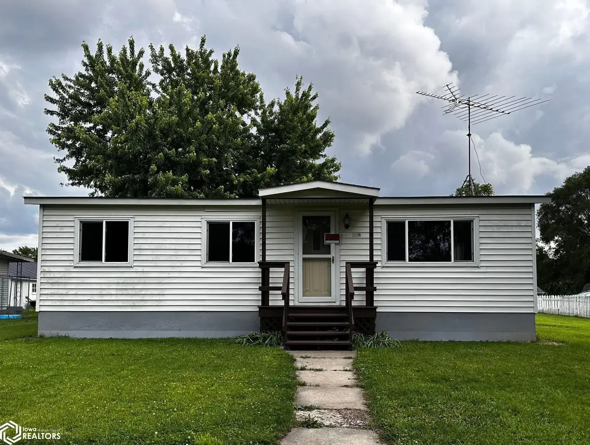 109 SE 3rd Street, Morning Sun, IA 52640 - #1