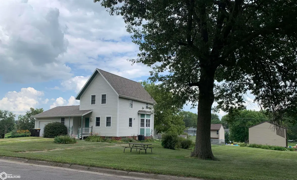 1201 N Maple Street, Creston, IA 50801 - #1