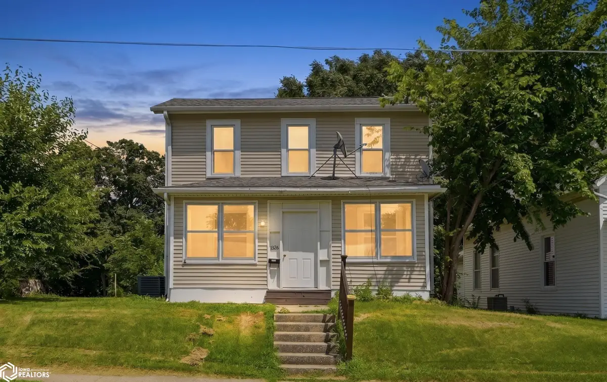 1326 Griswold Street, Burlington, IA 52601 - #1