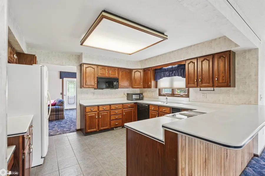 3112 Crystal Drive, Burlington, IA 52601 - #3