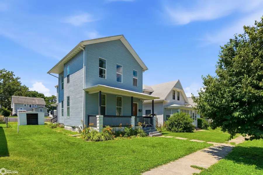 1007 S 14th Street, Burlington, IA 52601 - #2