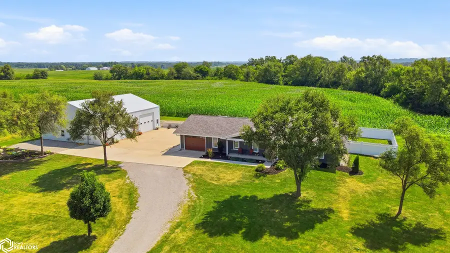 1594 Broad Street, Keosauqua, IA 52565 - #3