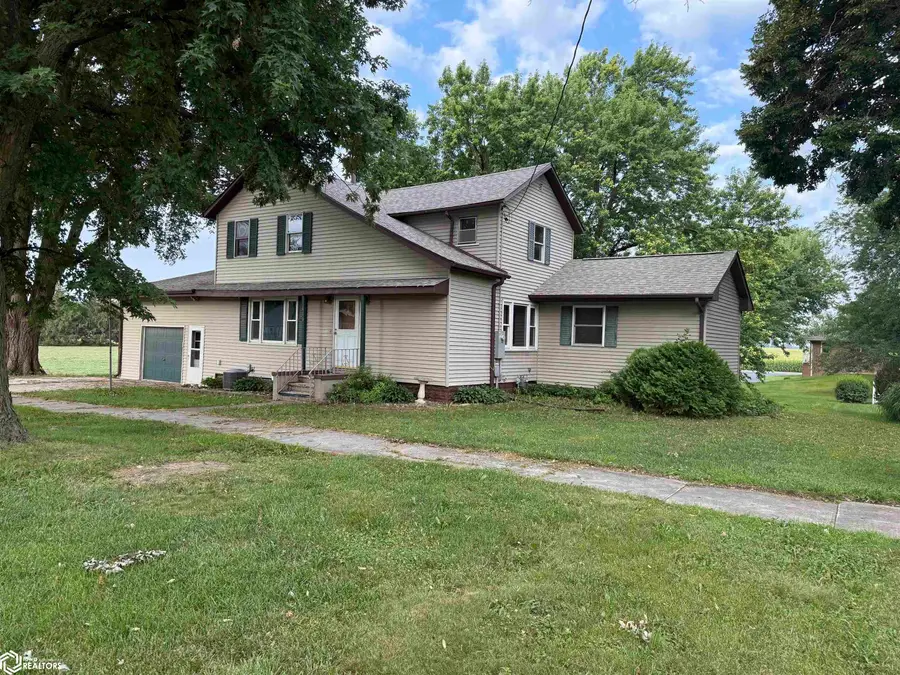 419 S Lincoln Avenue, Eagle Grove, IA 50533 - #3