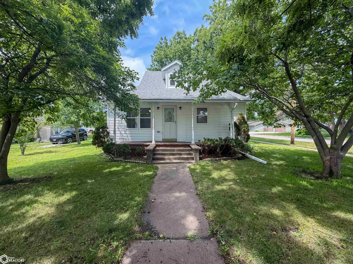 1121 3rd Avenue E, Albia, IA 52531 - #1