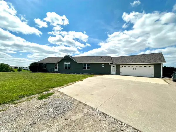 346 Ewart Road, Grinnell, IA 50112