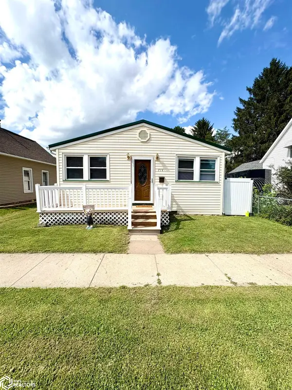 714 Hedge Avenue, Burlington, IA 52601