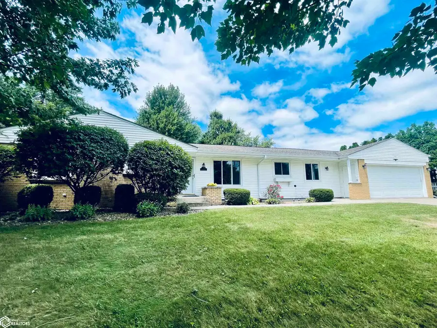 115 Highland Avenue, Oskaloosa, IA 52577 - #3
