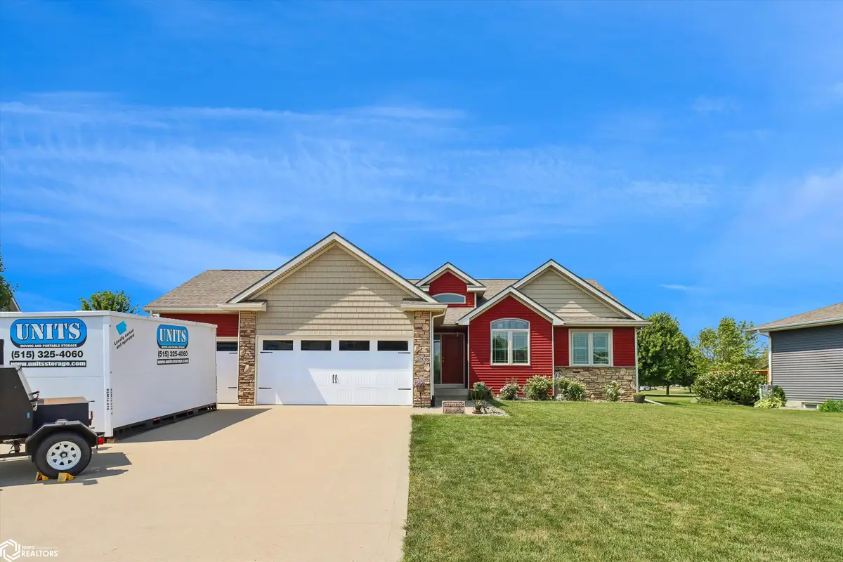 2006 Nw 19th Court Road, Ankeny, IA 50021 - #1
