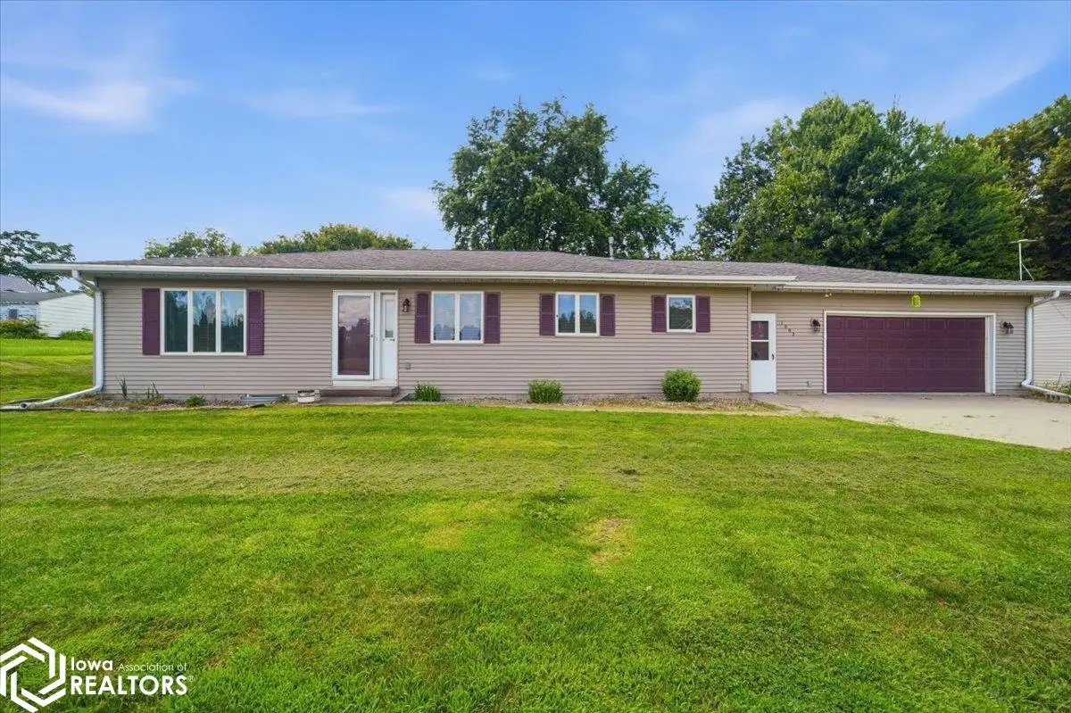 1002 7th Street, Eldora, IA 50627 - #1