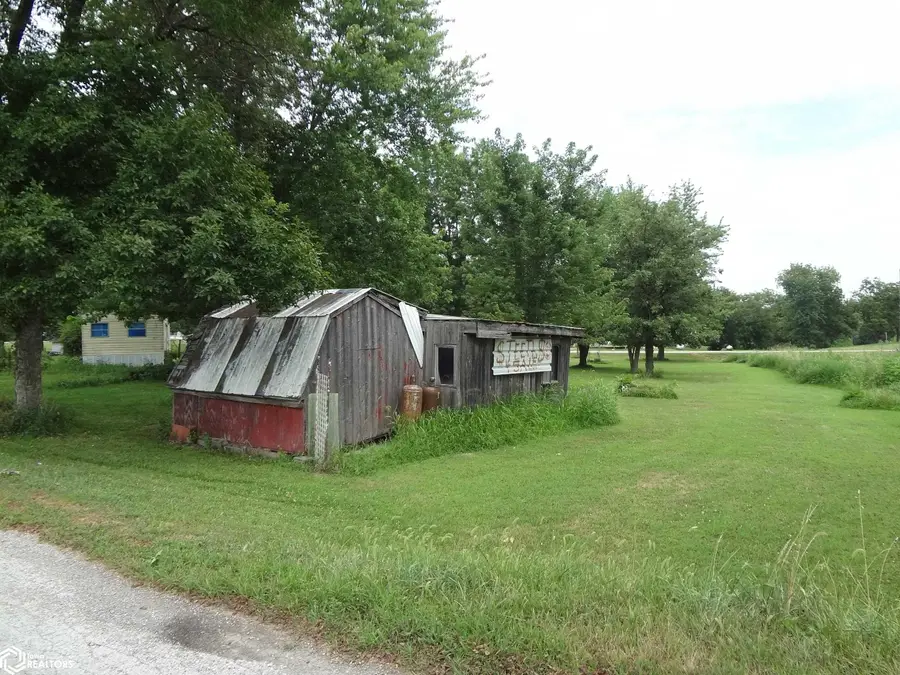 511 West Street, Shambaugh, IA 51651 - #3
